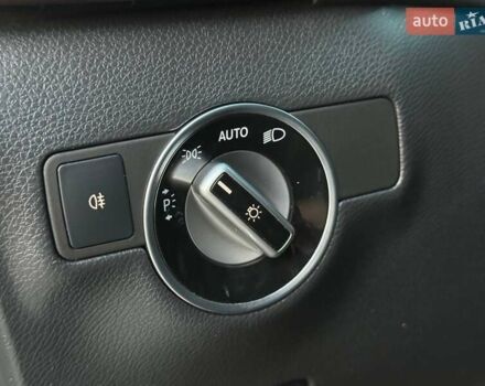 Черный Мерседес Б-класс, объемом двигателя 0 л и пробегом 66 тыс. км за 13500 $, фото 36 на Automoto.ua