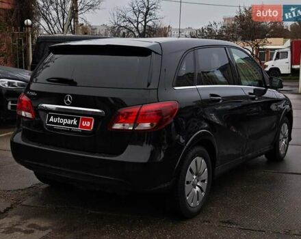 Чорний Мерседес Б-клас, об'ємом двигуна 0 л та пробігом 76 тис. км за 11790 $, фото 7 на Automoto.ua