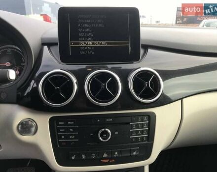 Чорний Мерседес Б-клас, об'ємом двигуна 0 л та пробігом 118 тис. км за 12490 $, фото 10 на Automoto.ua