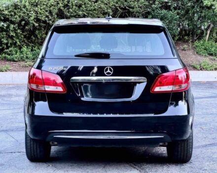 Чорний Мерседес Б-клас, об'ємом двигуна 0 л та пробігом 55 тис. км за 7700 $, фото 3 на Automoto.ua