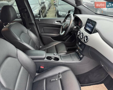 Черный Мерседес Б-класс, объемом двигателя 1.99 л и пробегом 125 тыс. км за 17500 $, фото 38 на Automoto.ua