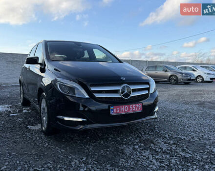 Чорний Мерседес Б-клас, об'ємом двигуна 0 л та пробігом 90 тис. км за 9250 $, фото 1 на Automoto.ua