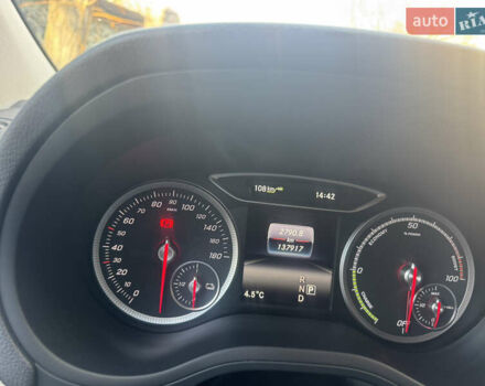 Черный Мерседес Б-класс, объемом двигателя 0 л и пробегом 137 тыс. км за 10350 $, фото 16 на Automoto.ua