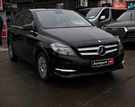 Чорний Мерседес Б-клас, об'ємом двигуна 0 л та пробігом 76 тис. км за 11790 $, фото 2 на Automoto.ua