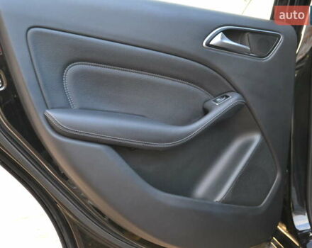 Чорний Мерседес Б-клас, об'ємом двигуна 0 л та пробігом 73 тис. км за 11500 $, фото 20 на Automoto.ua