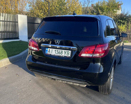 Черный Мерседес Б-класс, объемом двигателя 0 л и пробегом 33 тыс. км за 13500 $, фото 9 на Automoto.ua