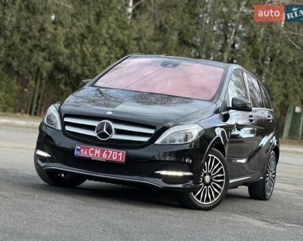 Чорний Мерседес Б-клас, об'ємом двигуна 0 л та пробігом 95 тис. км за 9950 $, фото 5 на Automoto.ua