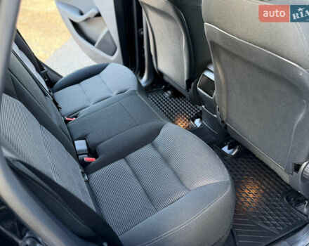 Чорний Мерседес Б-клас, об'ємом двигуна 0 л та пробігом 90 тис. км за 9250 $, фото 21 на Automoto.ua