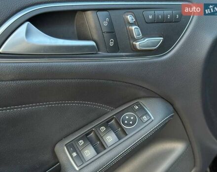 Черный Мерседес Б-класс, объемом двигателя 0 л и пробегом 66 тыс. км за 13500 $, фото 38 на Automoto.ua