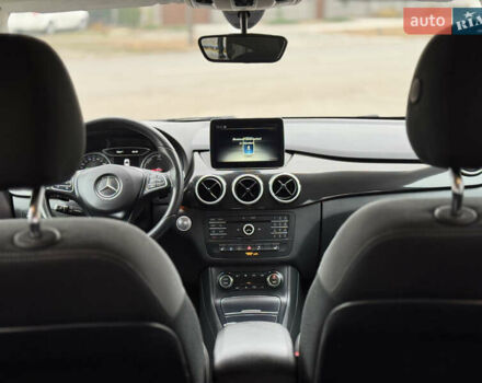 Черный Мерседес Б-класс, объемом двигателя 0 л и пробегом 99 тыс. км за 10500 $, фото 20 на Automoto.ua