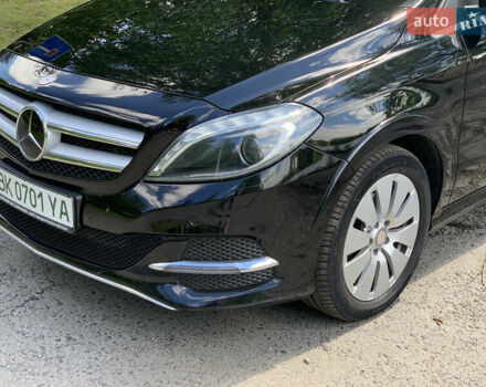Чорний Мерседес Б-клас, об'ємом двигуна 0 л та пробігом 98 тис. км за 13200 $, фото 8 на Automoto.ua