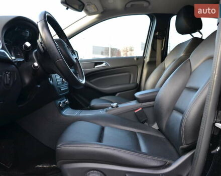 Чорний Мерседес Б-клас, об'ємом двигуна 0 л та пробігом 73 тис. км за 11500 $, фото 16 на Automoto.ua