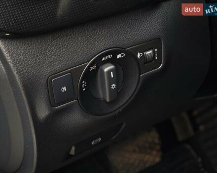 Чорний Мерседес Б-клас, об'ємом двигуна 0 л та пробігом 76 тис. км за 11790 $, фото 22 на Automoto.ua