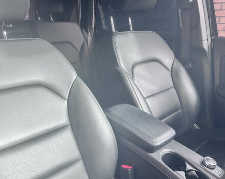 Черный Мерседес Б-класс, объемом двигателя 0 л и пробегом 33 тыс. км за 13500 $, фото 7 на Automoto.ua