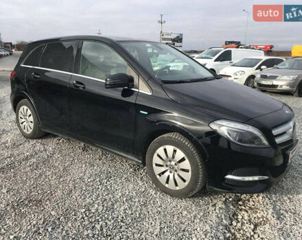 Чорний Мерседес Б-клас, об'ємом двигуна 0 л та пробігом 118 тис. км за 12490 $, фото 1 на Automoto.ua