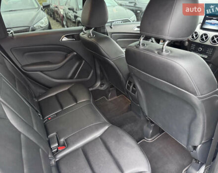 Черный Мерседес Б-класс, объемом двигателя 1.99 л и пробегом 125 тыс. км за 17500 $, фото 35 на Automoto.ua