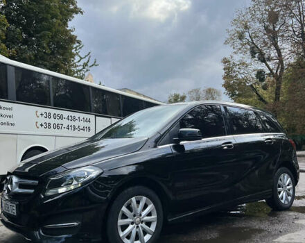 Чорний Мерседес Б-клас, об'ємом двигуна 1.46 л та пробігом 158 тис. км за 14300 $, фото 7 на Automoto.ua