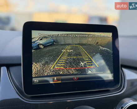 Чорний Мерседес Б-клас, об'ємом двигуна 0 л та пробігом 90 тис. км за 9250 $, фото 17 на Automoto.ua