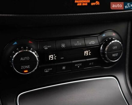 Чорний Мерседес Б-клас, об'ємом двигуна 0 л та пробігом 76 тис. км за 11790 $, фото 28 на Automoto.ua