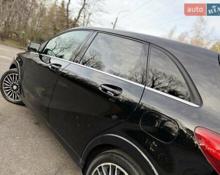 Чорний Мерседес Б-клас, об'ємом двигуна 0 л та пробігом 95 тис. км за 9950 $, фото 10 на Automoto.ua
