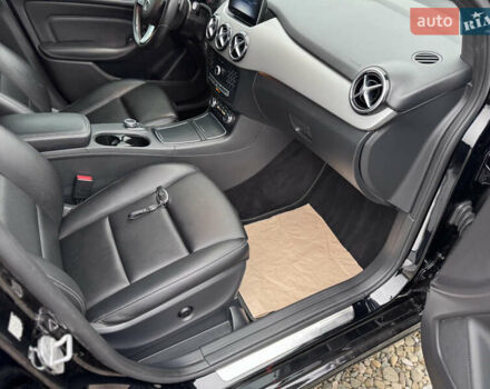 Черный Мерседес Б-класс, объемом двигателя 1.99 л и пробегом 125 тыс. км за 17500 $, фото 37 на Automoto.ua