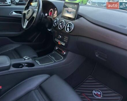 Черный Мерседес Б-класс, объемом двигателя 0 л и пробегом 66 тыс. км за 13500 $, фото 19 на Automoto.ua