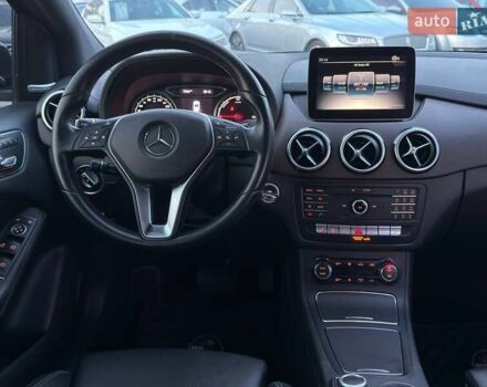 Черный Мерседес Б-класс, объемом двигателя 0 л и пробегом 66 тыс. км за 13500 $, фото 25 на Automoto.ua