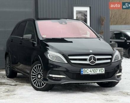 Черный Мерседес Б-класс, объемом двигателя 0 л и пробегом 98 тыс. км за 10200 $, фото 2 на Automoto.ua