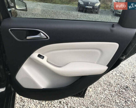 Чорний Мерседес Б-клас, об'ємом двигуна 0 л та пробігом 118 тис. км за 12490 $, фото 13 на Automoto.ua