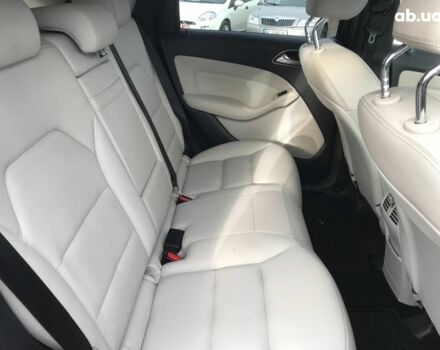 Черный Мерседес Б-класс, объемом двигателя 0 л и пробегом 118 тыс. км за 12490 $, фото 11 на Automoto.ua