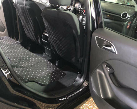 Черный Мерседес Б-класс, объемом двигателя 1.46 л и пробегом 288 тыс. км за 14495 $, фото 6 на Automoto.ua