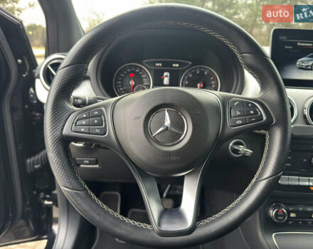 Черный Мерседес Б-класс, объемом двигателя 2 л и пробегом 90 тыс. км за 16900 $, фото 22 на Automoto.ua