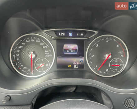 Черный Мерседес Б-класс, объемом двигателя 2.14 л и пробегом 251 тыс. км за 13500 $, фото 8 на Automoto.ua