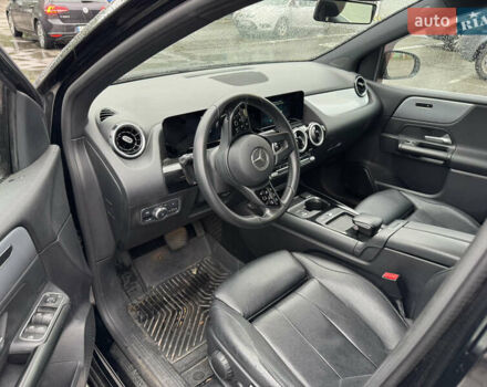 Черный Мерседес Б-класс, объемом двигателя 1.5 л и пробегом 142 тыс. км за 19950 $, фото 8 на Automoto.ua