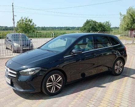 Чорний Мерседес Б-клас, об'ємом двигуна 1.46 л та пробігом 238 тис. км за 19900 $, фото 1 на Automoto.ua