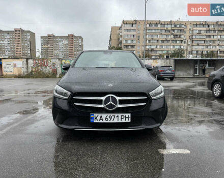 Черный Мерседес Б-класс, объемом двигателя 1.5 л и пробегом 142 тыс. км за 19950 $, фото 1 на Automoto.ua