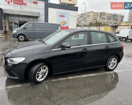 Черный Мерседес Б-класс, объемом двигателя 1.5 л и пробегом 142 тыс. км за 19950 $, фото 3 на Automoto.ua