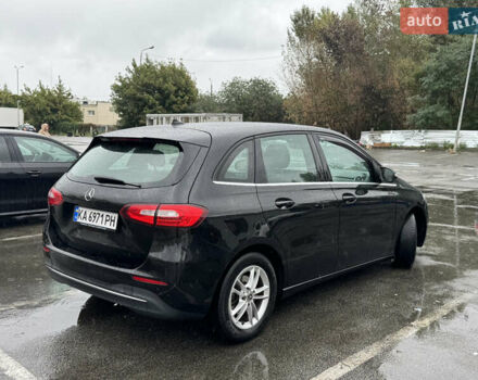 Черный Мерседес Б-класс, объемом двигателя 1.5 л и пробегом 142 тыс. км за 19950 $, фото 6 на Automoto.ua