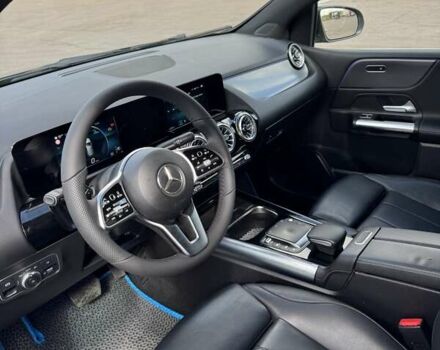 Черный Мерседес Б-класс, объемом двигателя 1.33 л и пробегом 200 тыс. км за 19900 $, фото 4 на Automoto.ua