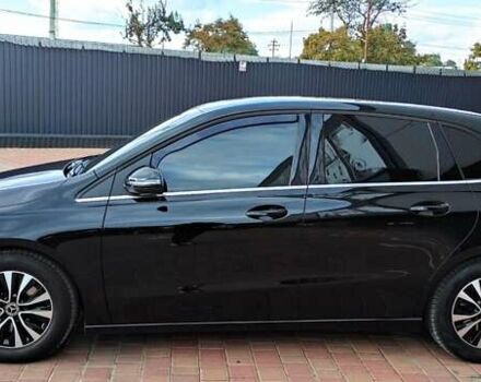 Чорний Мерседес Б-клас, об'ємом двигуна 2 л та пробігом 140 тис. км за 19800 $, фото 15 на Automoto.ua