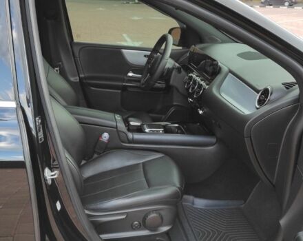 Чорний Мерседес Б-клас, об'ємом двигуна 2 л та пробігом 140 тис. км за 19800 $, фото 11 на Automoto.ua