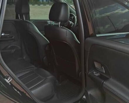 Чорний Мерседес Б-клас, об'ємом двигуна 2 л та пробігом 140 тис. км за 19800 $, фото 9 на Automoto.ua