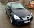 Чорний Мерседес Б-клас, об'ємом двигуна 2 л та пробігом 285 тис. км за 3600 $, фото 4 на Automoto.ua