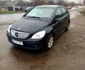 Чорний Мерседес Б-клас, об'ємом двигуна 2 л та пробігом 285 тис. км за 3600 $, фото 1 на Automoto.ua