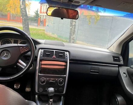 Мерседес Б-класс 2007 в Черкассах на Automoto.ua Черный Мерседес Б-класс, объемом двигателя 2 л и пробегом 270 тыс. км за 5700 $, фото 10 на Automoto.ua