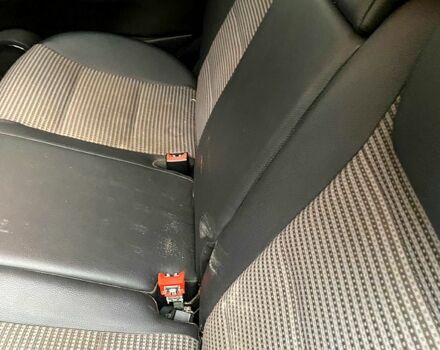 Мерседес Б-класс 2007 в Черкассах на Automoto.ua Черный Мерседес Б-класс, объемом двигателя 2 л и пробегом 270 тыс. км за 5700 $, фото 9 на Automoto.ua