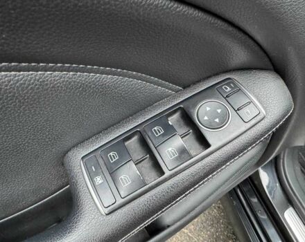 Черный Мерседес Б-класс, объемом двигателя 2 л и пробегом 190 тыс. км за 10900 $, фото 13 на Automoto.ua