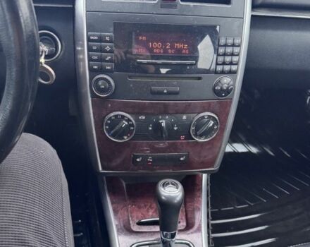 Черный Мерседес Б-класс, объемом двигателя 2 л и пробегом 250 тыс. км за 2300 $, фото 3 на Automoto.ua