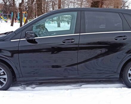 Чорний Мерседес Б-клас, об'ємом двигуна 0 л та пробігом 105 тис. км за 11500 $, фото 8 на Automoto.ua