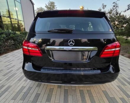 Черный Мерседес Б-класс, объемом двигателя 0 л и пробегом 70 тыс. км за 9000 $, фото 4 на Automoto.ua